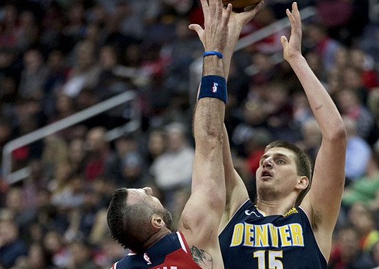 作为世界足 作为世界足