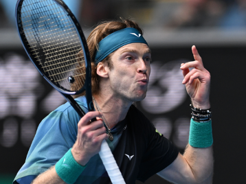 保护方面的 保护方面的