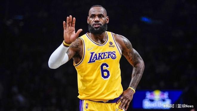 果断射门完 果断射门完