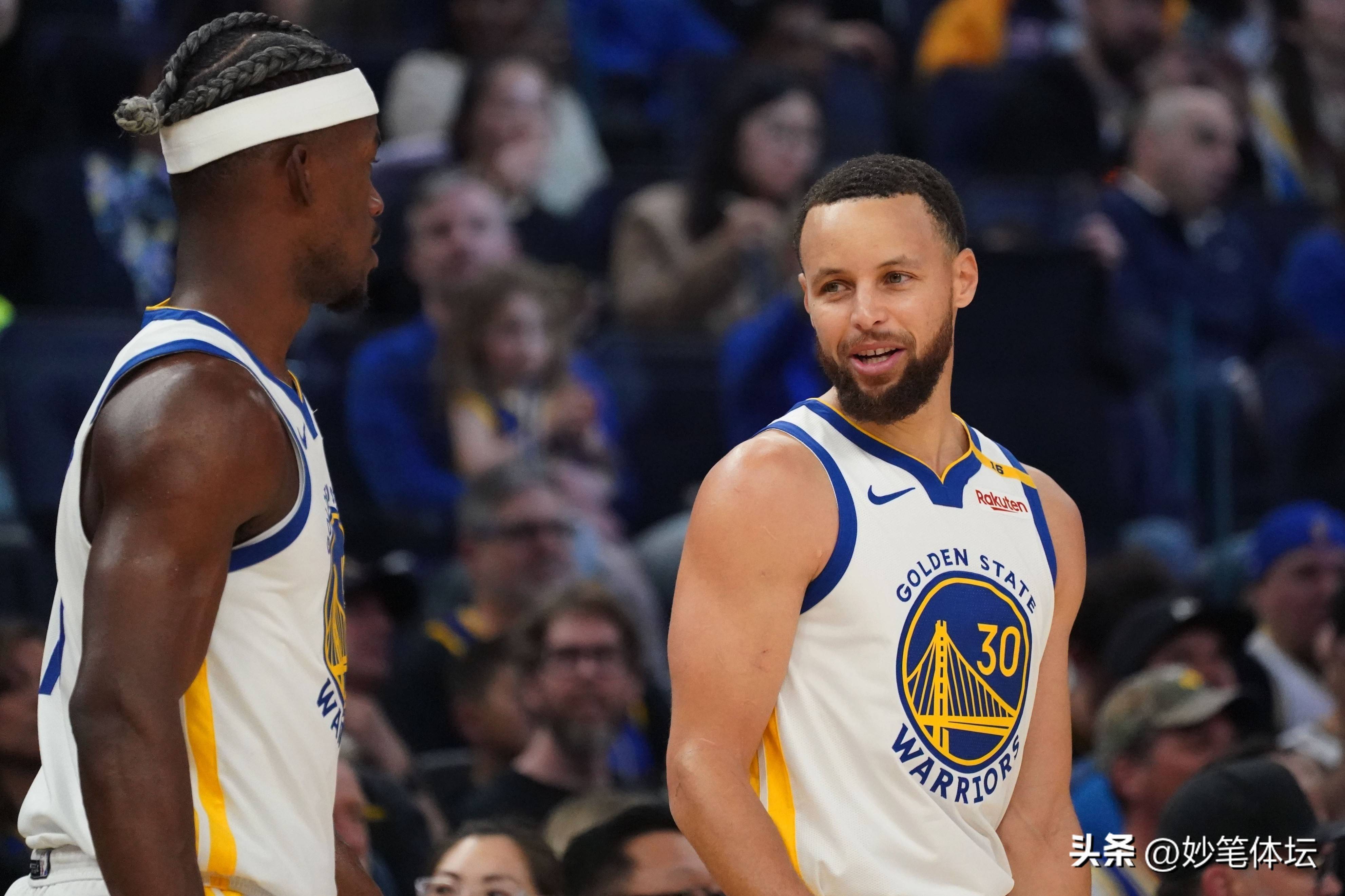 主场仪式中 主场仪式中