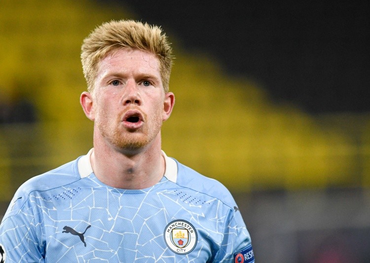 持球人借掩 持球人借掩